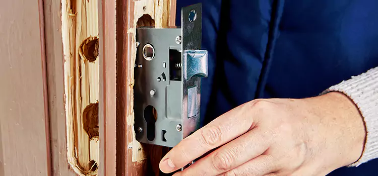 Garage Door Lock Replacement Maricopa